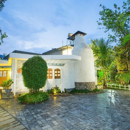 Mistletoe Homestay & Cafe Munnar Zewnętrze zdjęcie