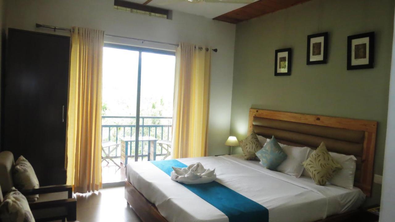Mistletoe Homestay & Cafe Munnar Zewnętrze zdjęcie