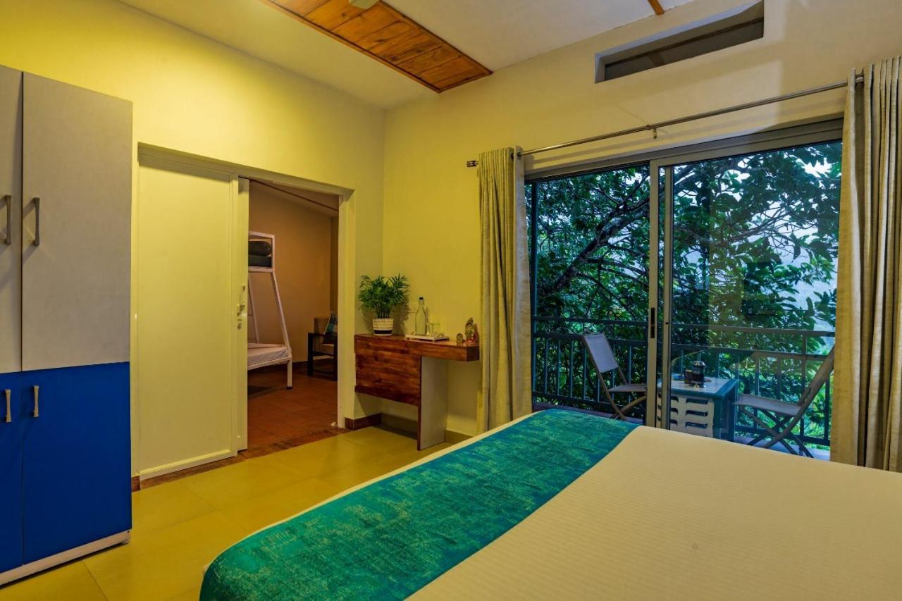 Mistletoe Homestay & Cafe Munnar Zewnętrze zdjęcie