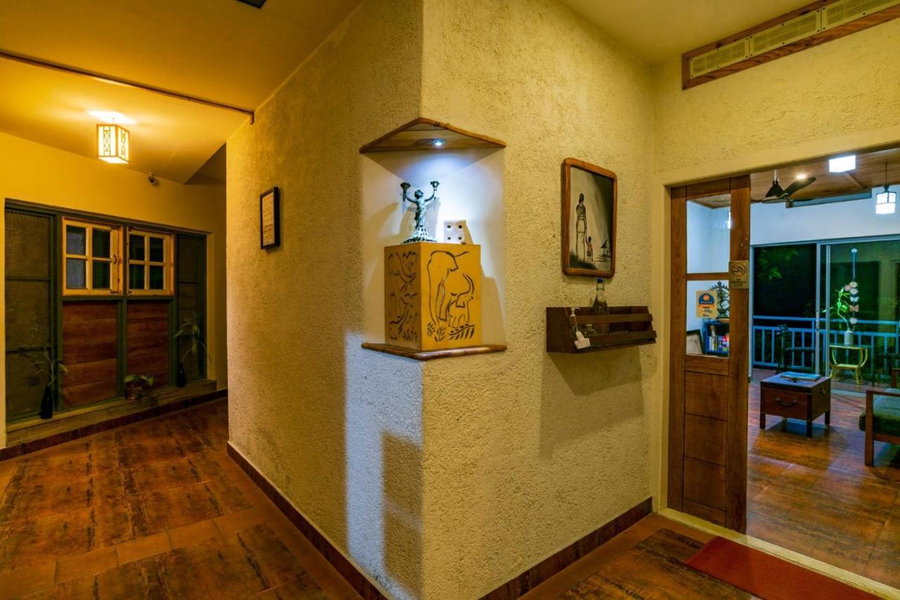 Mistletoe Homestay & Cafe Munnar Zewnętrze zdjęcie
