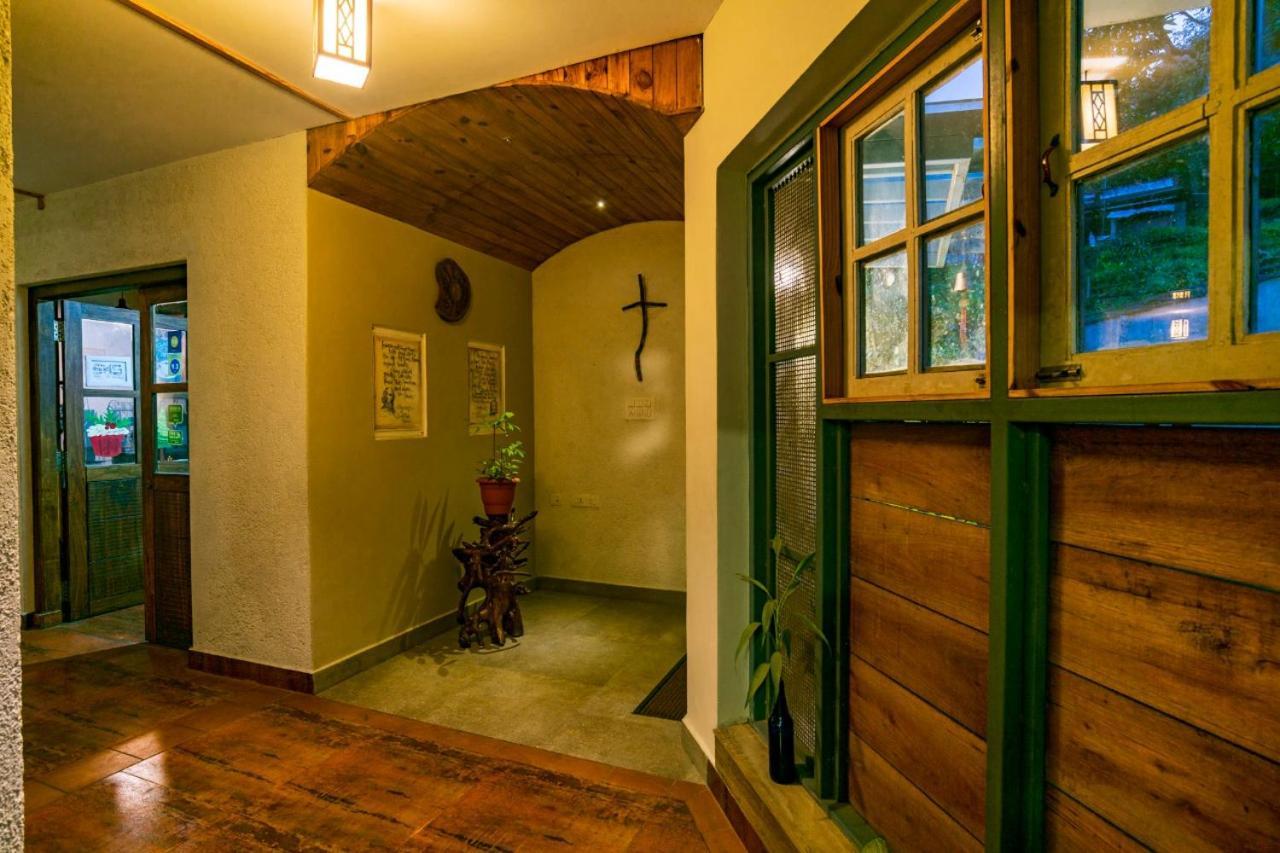 Mistletoe Homestay & Cafe Munnar Zewnętrze zdjęcie